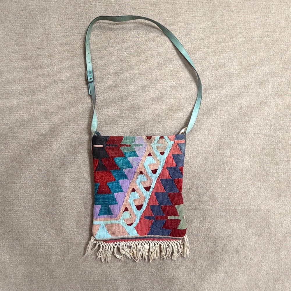 TOB Woven Kilim Tapestry‎ Crossbody Bag Geometric Fringe Boho Multi-Color Large